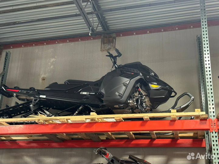 Ski Doo Summit Expert 850 2023