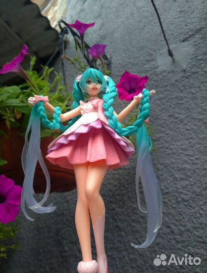 Фигурка аниме Хатсуне Мику + доставка