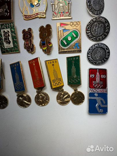 Значки олимпиада 80 одним лотом 29 шт
