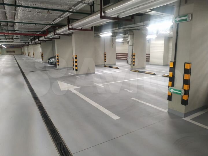 Машиноместо, 15 м²