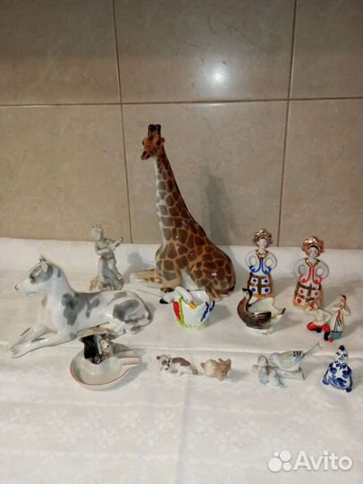 Фарфоровые статуэтки