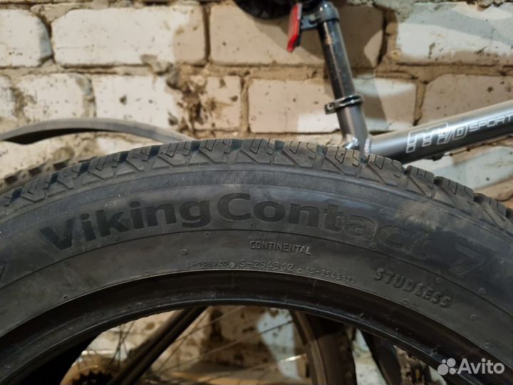 Continental ContiVikingContact 7 SUV 215/55 R18 99T