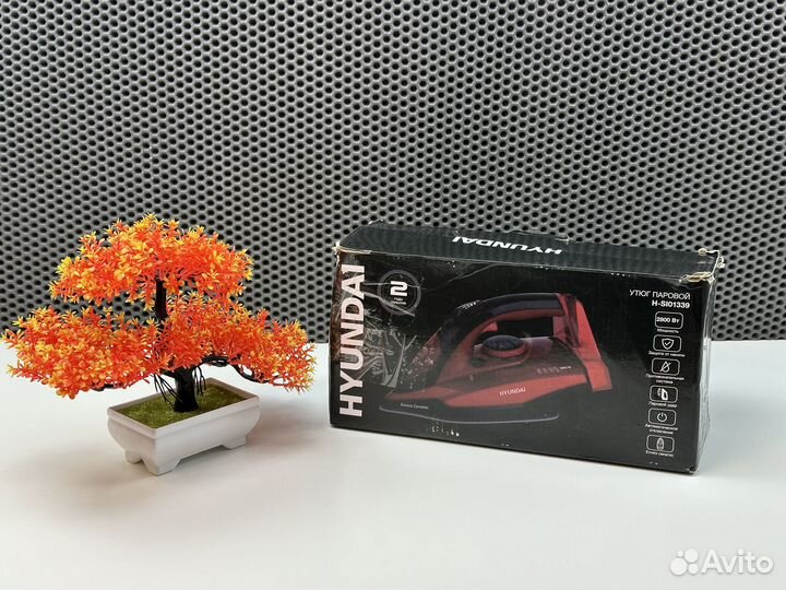 Утюг Hyundai H-SI01339