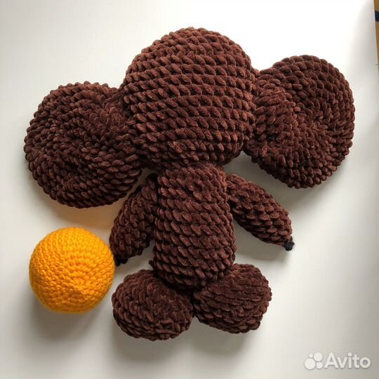 Чебурашка вязаный