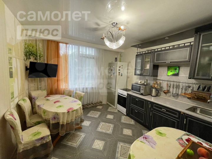 2-к. квартира, 63,8 м², 2/17 эт.