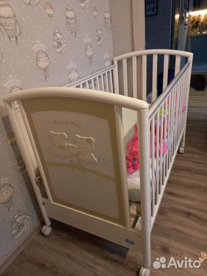 Детская кроватка без маятника