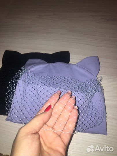 Брендовая шапка от Lilia Fisher