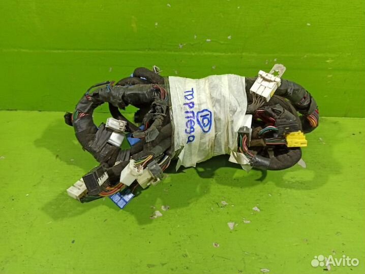 Проводка под торпедо Hyundai Getz 1 2005