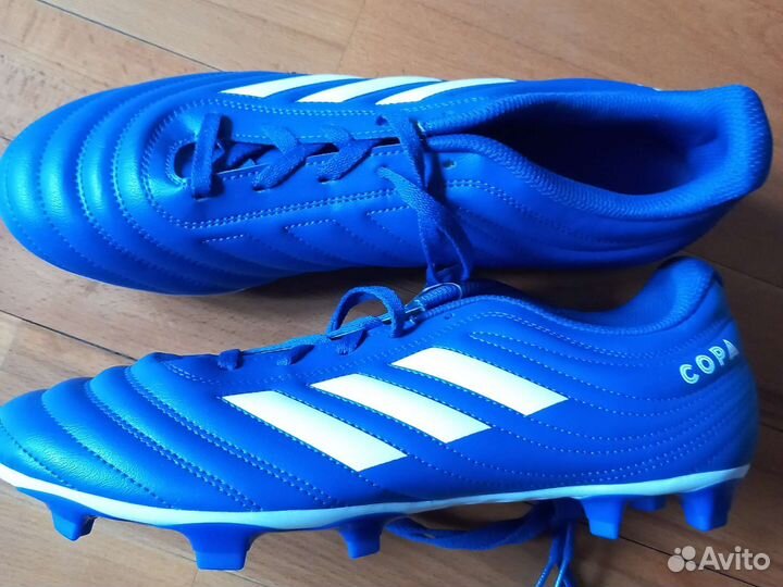 Бутсы adidas новые 42