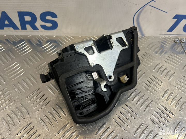 Замок передний левый BMW