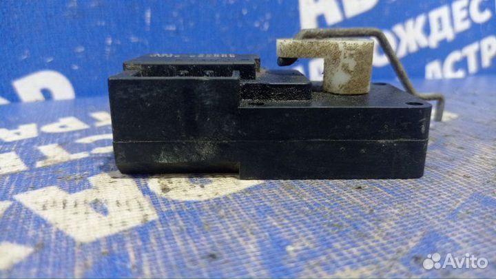 Моторчик заслонок отопителя Mitsubishi Lancer 9