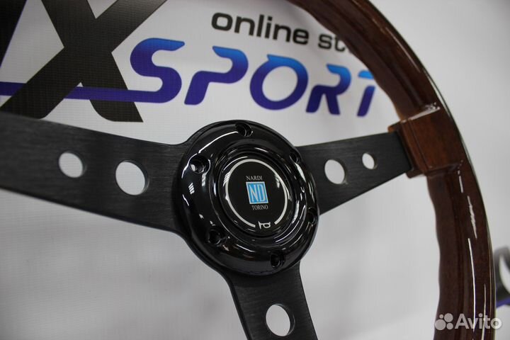 Спортивный руль на ваз “nardi” черная вставка