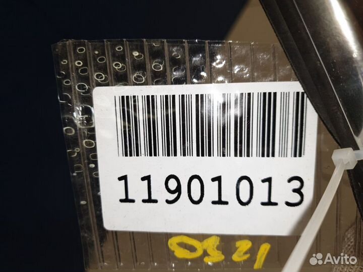 Молдинг стекла передней правой двери Mercedes CLA-klasse C118 2019