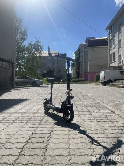 Электросамокат Kugoo Kirin M4