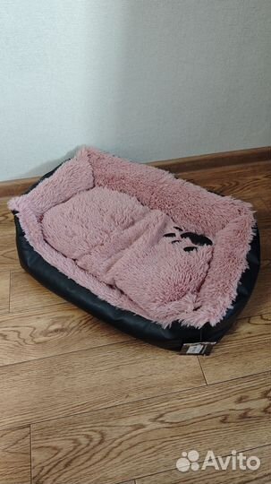 Лежанка для кошек новая