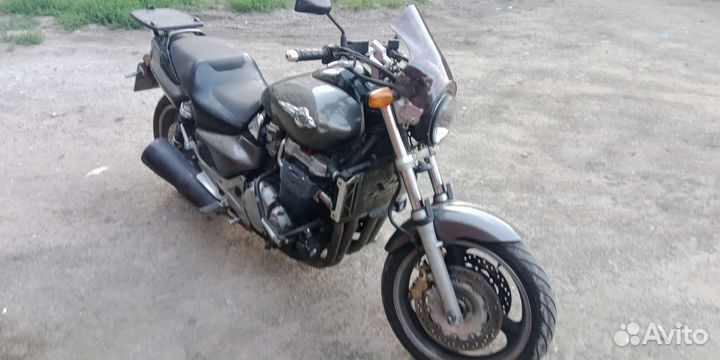 Honda X4