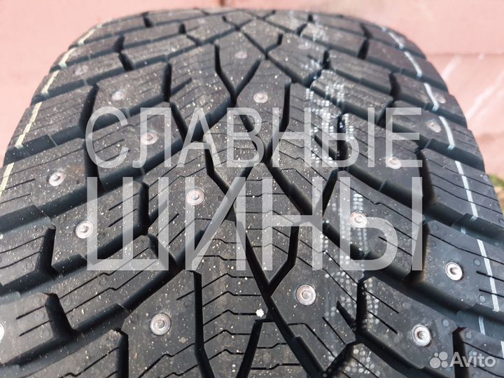 Triangle IcelynX TI501 215/55 R17 98T