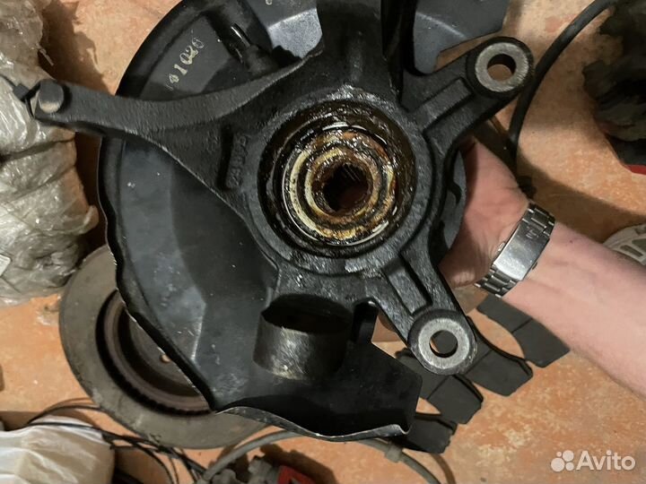 Ступица в сборе mitsubishi colt z27a Fl