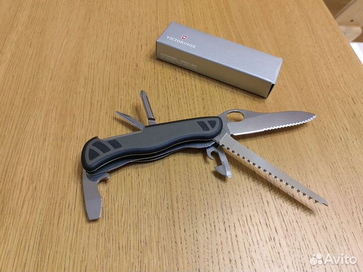 Нож Victorinox Swiss Soldiers Knife 08, 111 мм