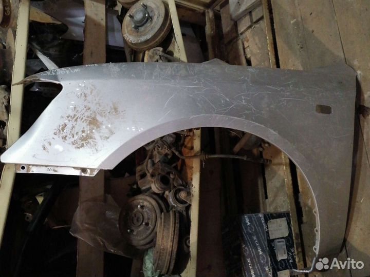 Крыло переднее левое Sonata 5 NF 2004-2010