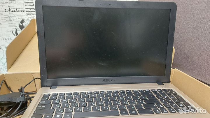 Продам ноутбук Б/У