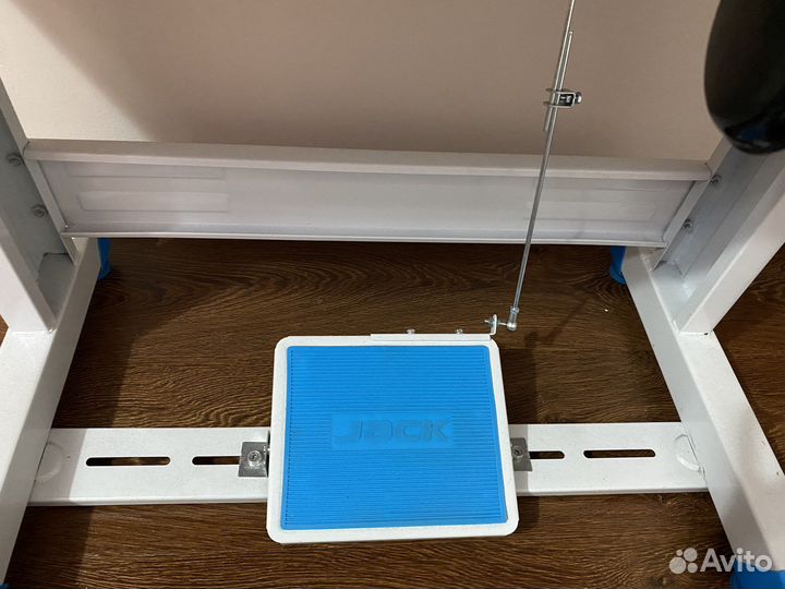 Швейная машинка Jack б/y