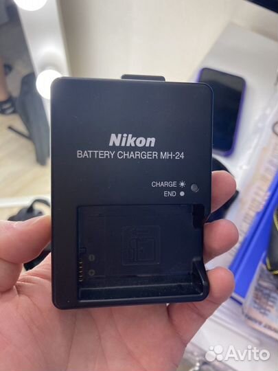 Зеркальный фотоаппарат Nikon d3400