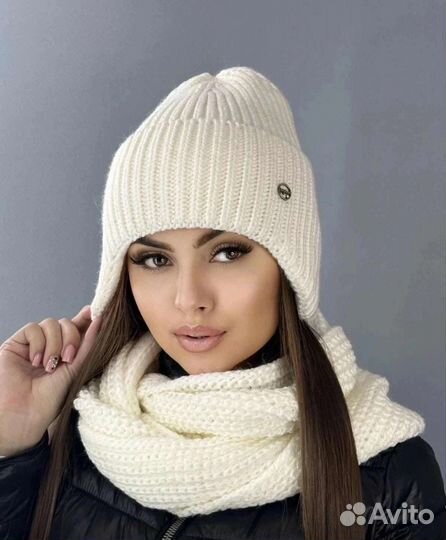 Шапка и снуд новая