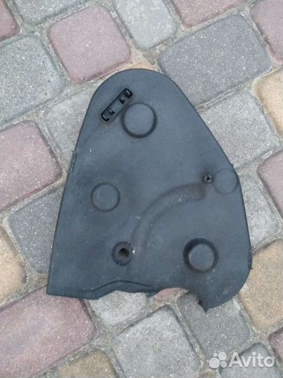 VW Passat 1.9 tdi Крышка передняя