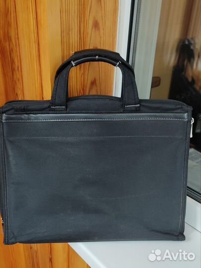 Сумка для ноутбука б/у на ремне