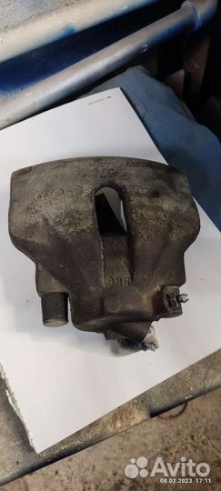 Передний Суппорт passat b5 audi