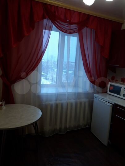 1-к. квартира, 30 м², 4/4 эт.