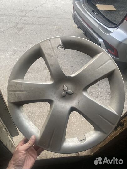 Диски колпаки r15 4х114,3 на mitsubishi