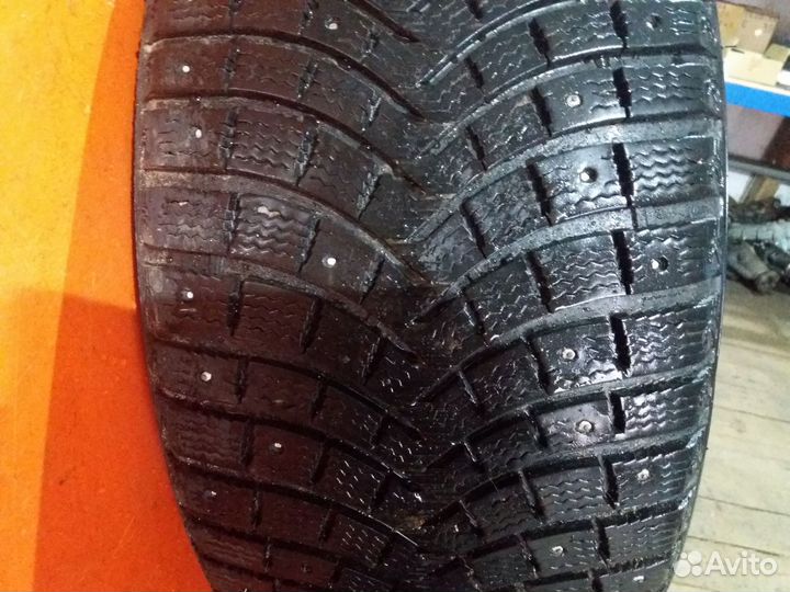 Michelin Latitude X-Ice North 255/50 R19