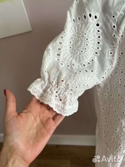 Платье хлопковое белое с вышивкой