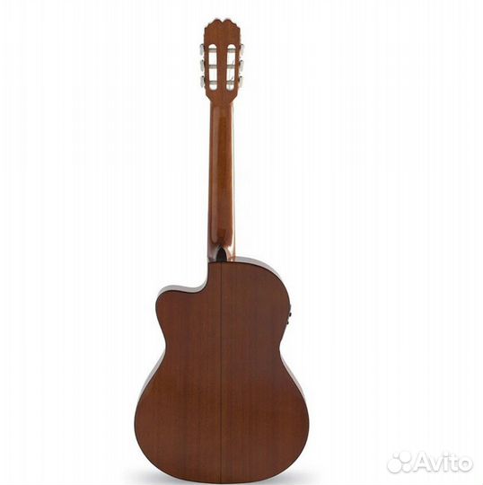 Электроакустическая классическая гитара Admira Jua