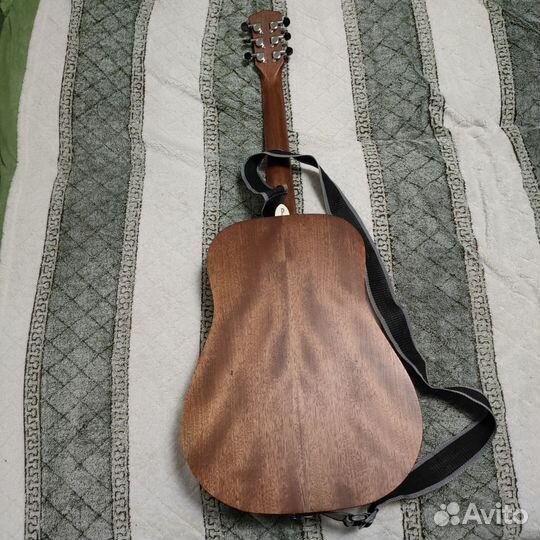 Акустическая гитара Parkwood S-Camper