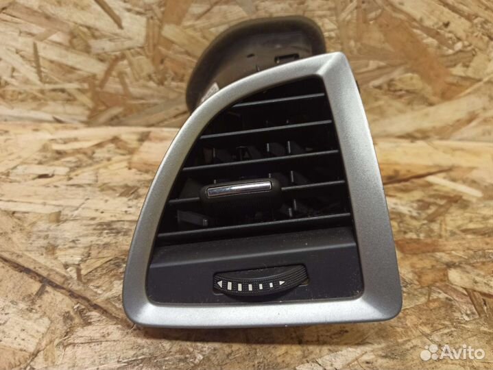 Дефлектор торпедо Opel Astra J