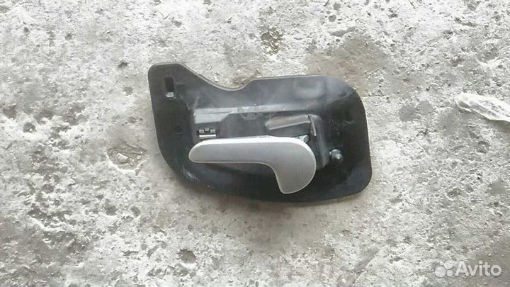 Ручка салона передяя левая Opel Corsa C