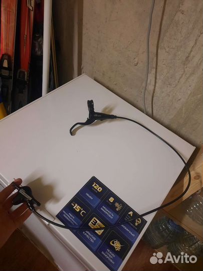 Гидравлический тормоз Hayes radar передний, левая