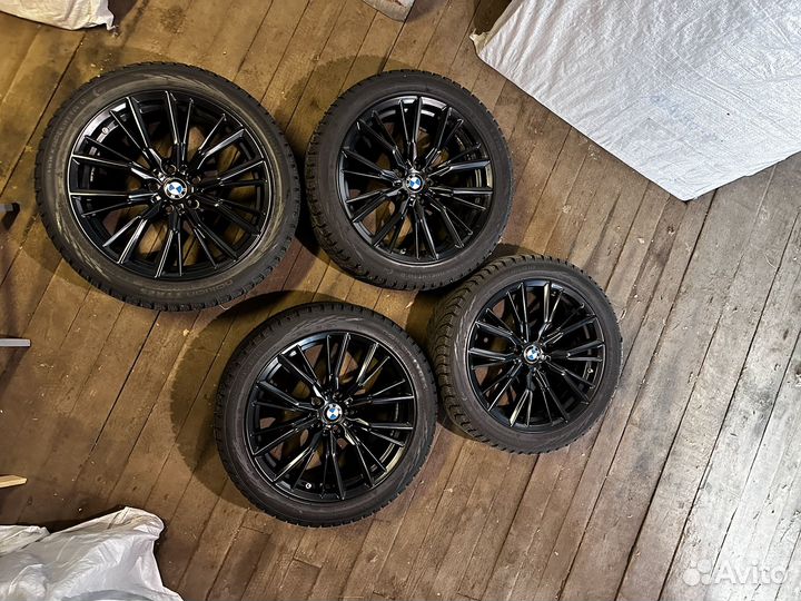 Double Spoke 796M Nokian Hakkapelitta R3 RFT