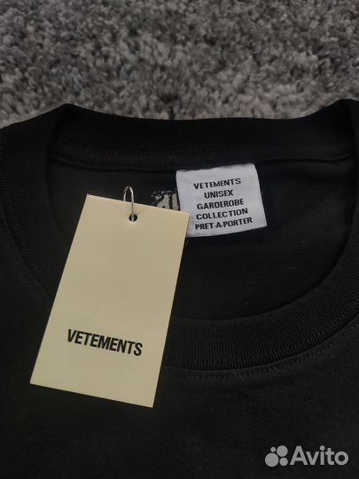 Футболка Vetements call ME Черная