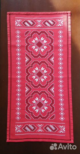 Салфетка-дорожка ручной работы