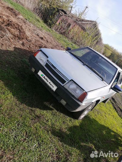 ВАЗ 2109 1.5 МТ, 2001, 100 000 км