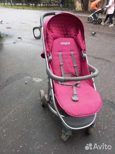 Прогулочная коляска