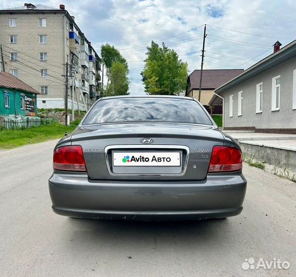 Hyundai Sonata 2.0 AT, 2004, 196 000 км