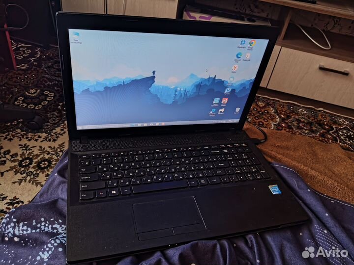Ноутбук Lenovo