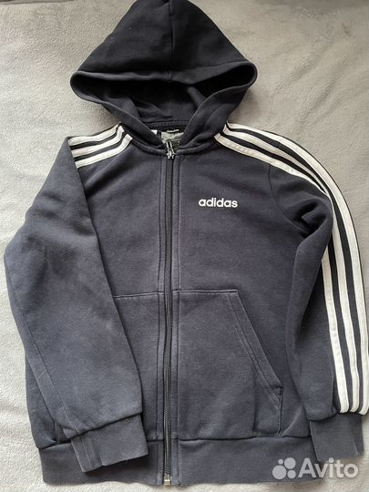 Кофта adidas на замке