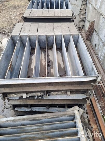 Форма для бордюра,поребрика