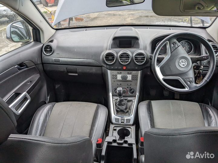 Компрессор системы кондиционирования Opel Antara